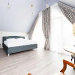 Daire Summer Breeze House, By Cohost Palanga