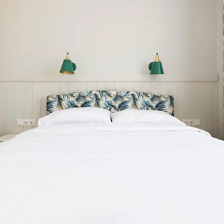 Summer Breeze House, By Cohost Apartment Palanga