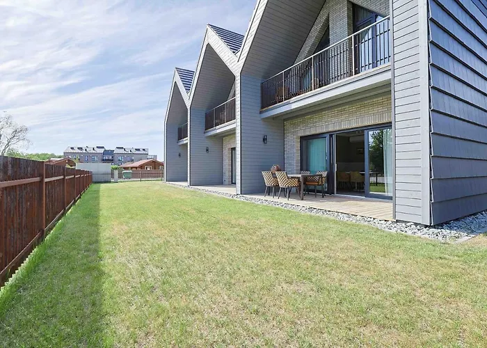 Summer Breeze House, By Cohost Διαμέρισμα