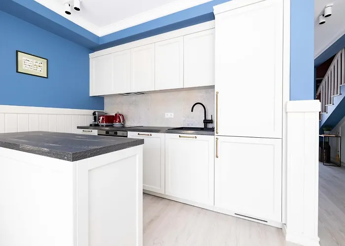 公寓 Summer Breeze House, By Cohost *