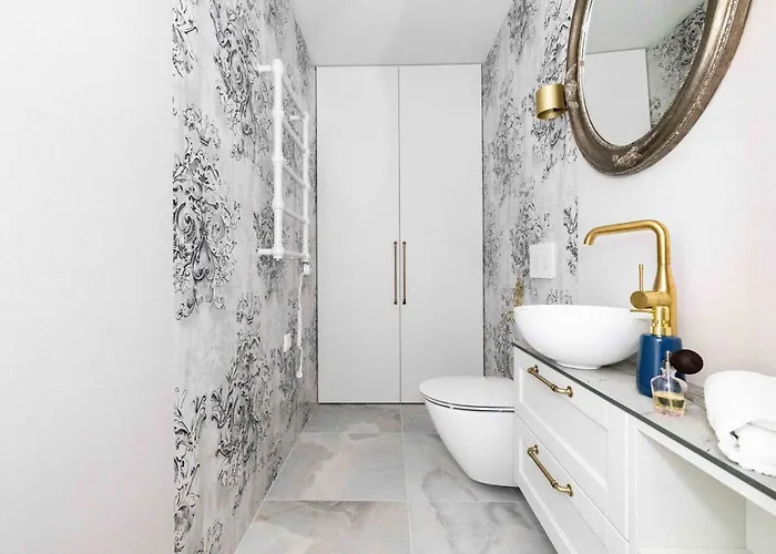 Summer Breeze House, By Cohost Παλάγκα