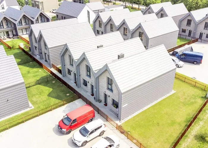 Summer Breeze House, By Cohost Διαμέρισμα Παλάγκα