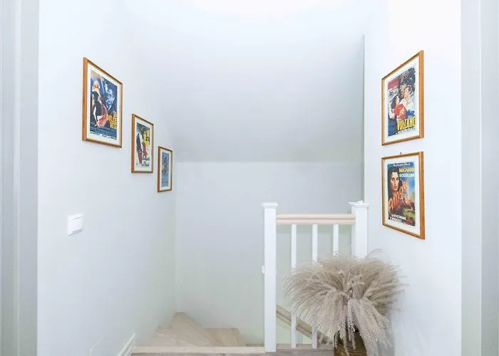 דירה Summer Breeze House, By Cohost